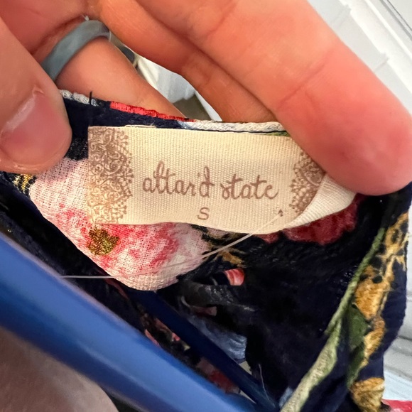 Altar’d State Navy Floral boho midi dress - Picture 4 of 4